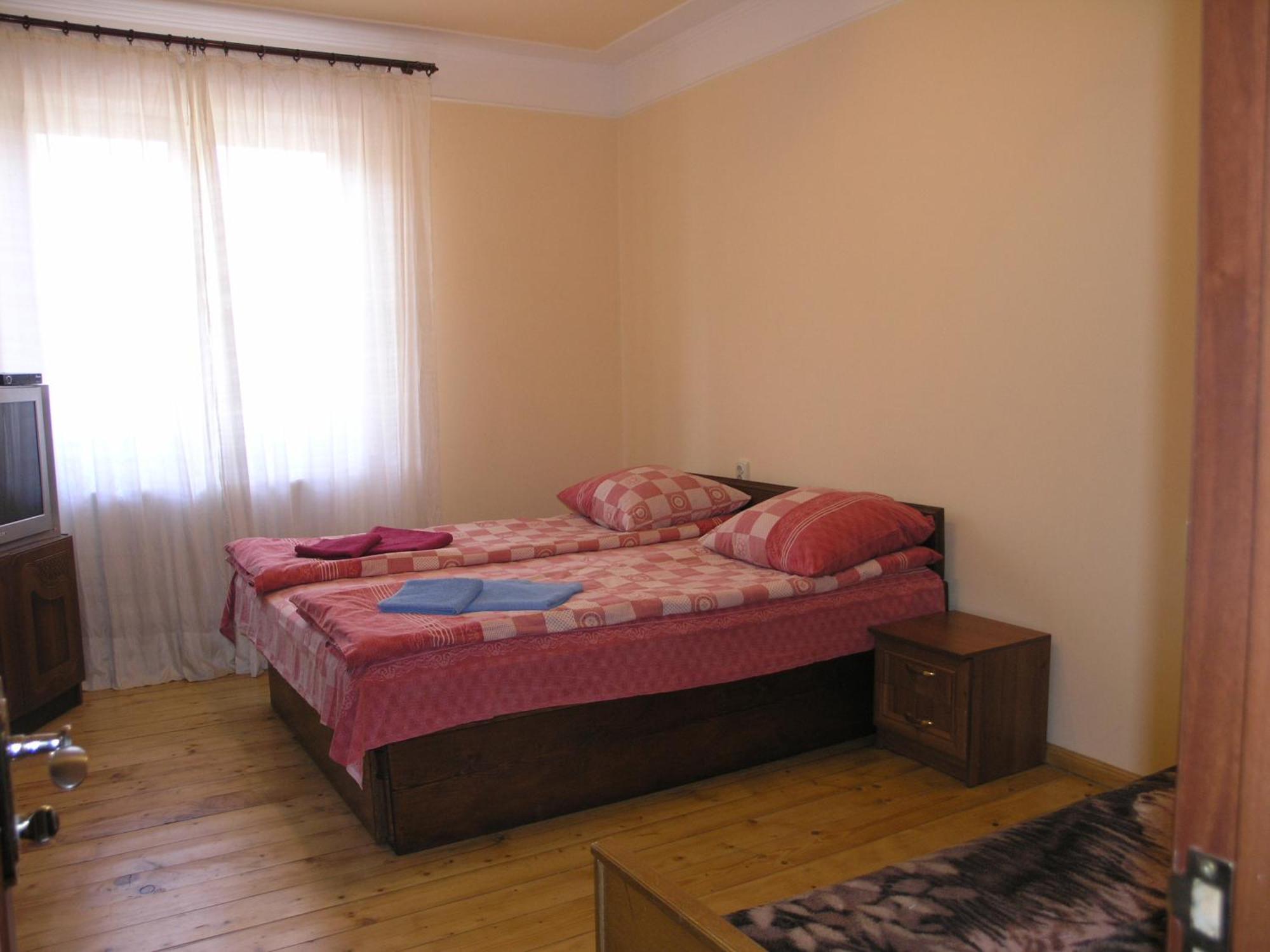 Arnika Tatariv Hotel Екстериор снимка