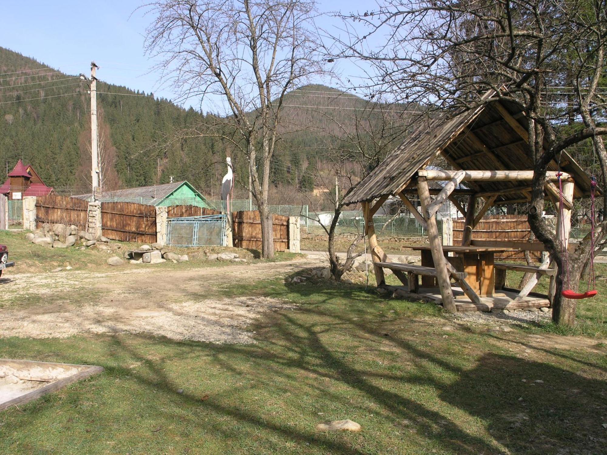 Arnika Tatariv Hotel Екстериор снимка