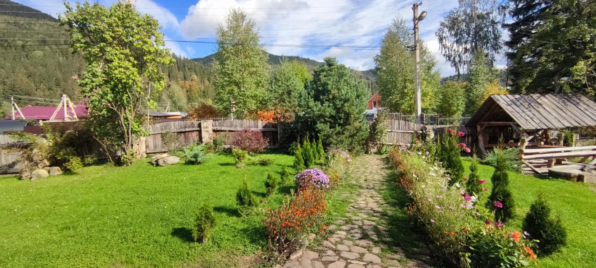 Arnika Tatariv Hotel Екстериор снимка