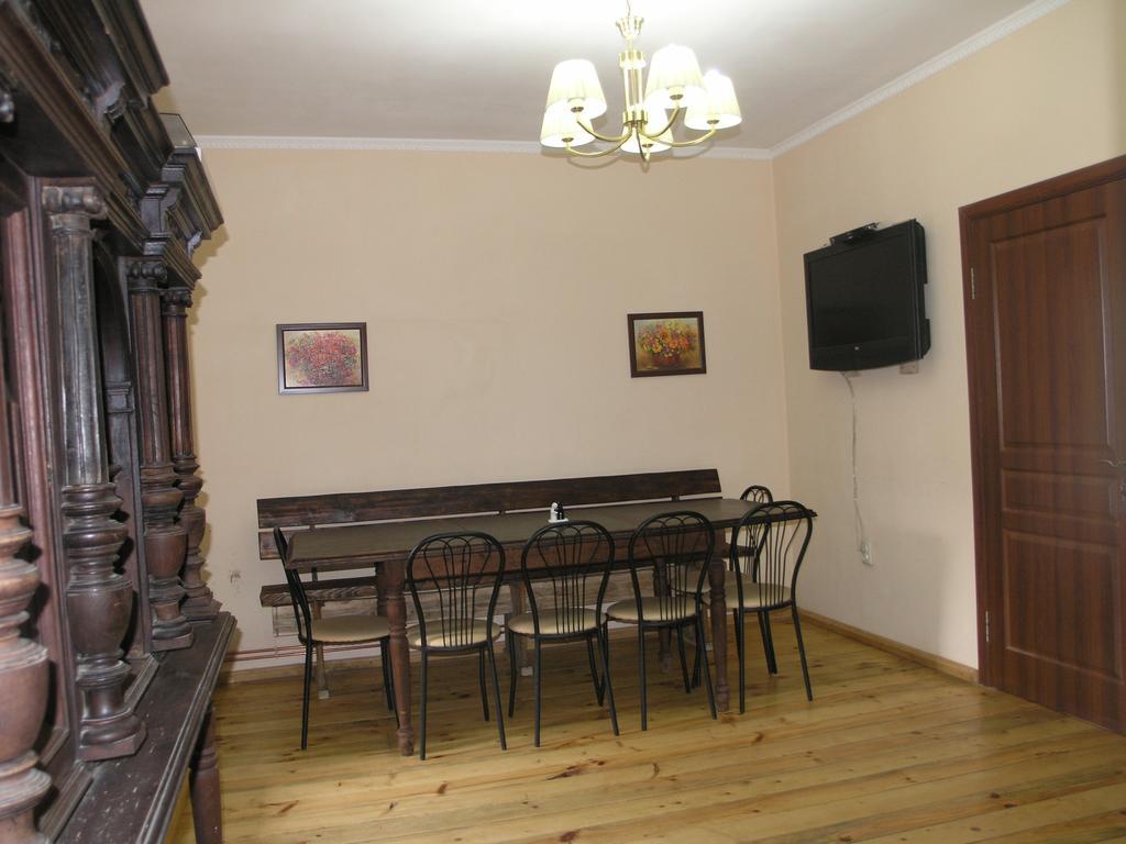Arnika Tatariv Hotel Екстериор снимка