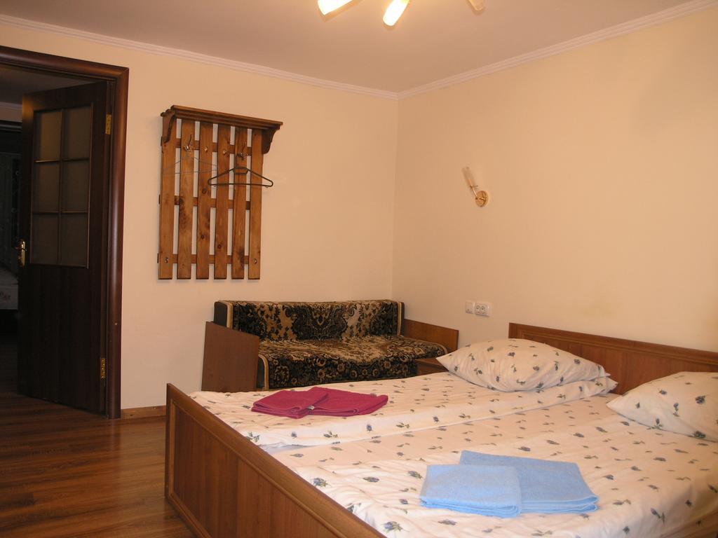 Arnika Tatariv Hotel Екстериор снимка